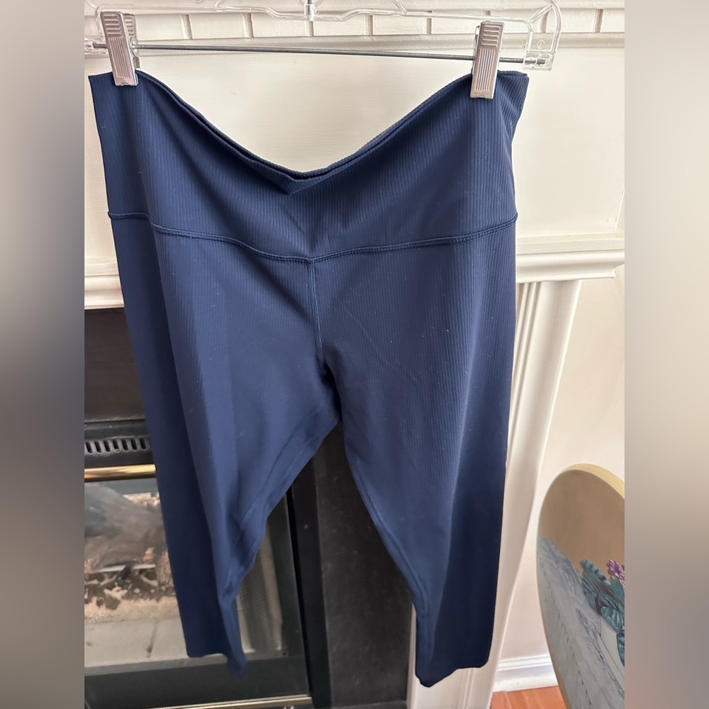 Lululemon Align Ribbed High-Rise Pant 25"
True Navy - Picture 9 of 9